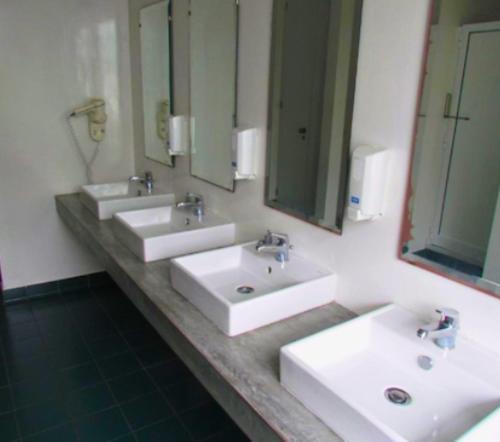 Azores Youth Hostels - Pico São Roque do Pico المظهر الخارجي الصورة